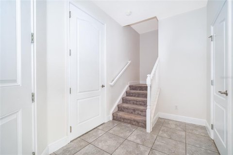 Townhouse in Orlando, Florida 3 bedrooms, 125.7 sq.m. № 2155905 - photo 15