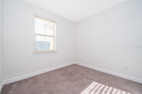 Townhouse in Orlando, Florida 3 bedrooms, 125.7 sq.m. № 2155905 - photo 23