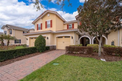 Townhouse in Orlando, Florida 3 bedrooms, 125.7 sq.m. № 2155905 - photo 2