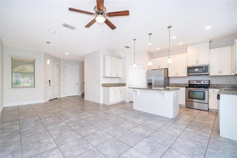 Townhouse in Orlando, Florida 3 bedrooms, 125.7 sq.m. № 2155905 - photo 19