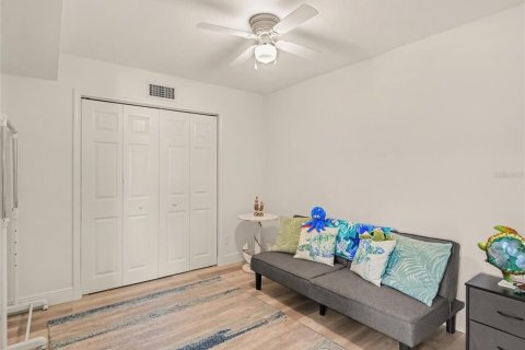 Villa ou maison à vendre à Bradenton, Floride: 4 chambres, 245.26 m2 № 2413939 - photo 19