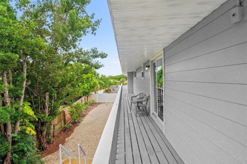 Villa ou maison à vendre à Bradenton, Floride: 4 chambres, 245.26 m2 № 2413939 - photo 23