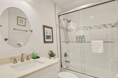 Villa ou maison à vendre à Bradenton, Floride: 4 chambres, 245.26 m2 № 2413939 - photo 14