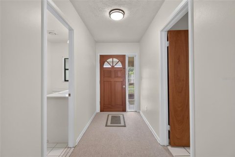 Casa en alquiler en Auburndale, Florida, 3 dormitorios, 244.33 m2 № 2277973 - foto 11