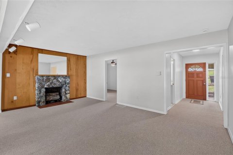 Casa en alquiler en Auburndale, Florida, 3 dormitorios, 244.33 m2 № 2277973 - foto 14