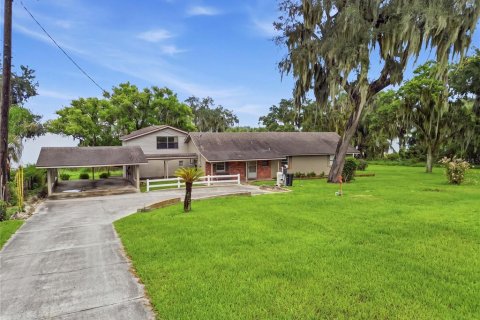 Casa en alquiler en Auburndale, Florida, 3 dormitorios, 244.33 m2 № 2277973 - foto 2