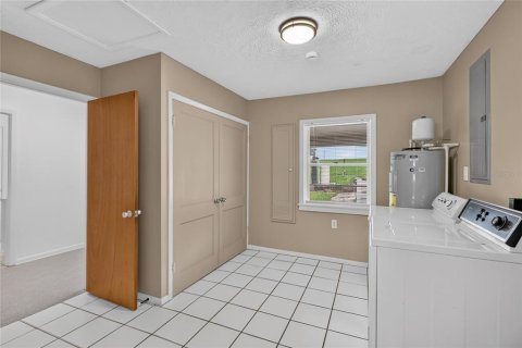 Casa en alquiler en Auburndale, Florida, 3 dormitorios, 244.33 m2 № 2277973 - foto 29