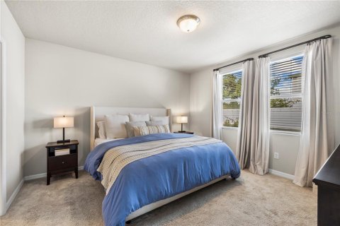 Villa ou maison à louer à Zephyrhills, Floride: 4 chambres, 156.26 m2 № 2273220 - photo 16