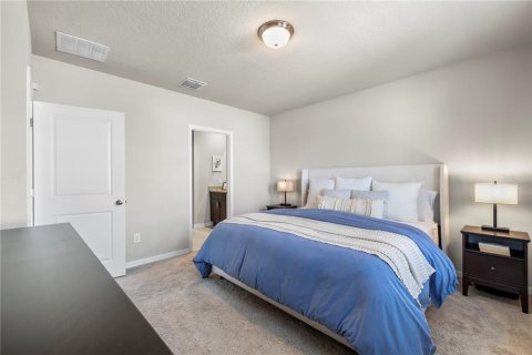 Villa ou maison à louer à Zephyrhills, Floride: 4 chambres, 156.26 m2 № 2273220 - photo 18