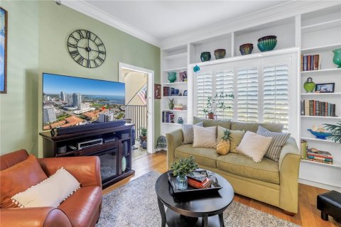 Condo in Saint Petersburg, Florida, 1 bedroom  № 1587457 - photo 20