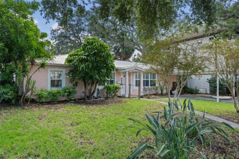 Villa ou maison à vendre à Tampa, Floride: 4 chambres, 169.45 m2 № 1910650 - photo 6