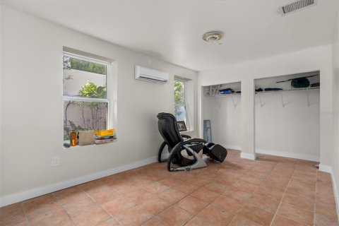 Villa ou maison à vendre à Tampa, Floride: 4 chambres, 169.45 m2 № 1910650 - photo 28