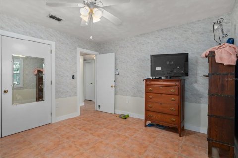 Villa ou maison à vendre à Tampa, Floride: 4 chambres, 169.45 m2 № 1910650 - photo 25