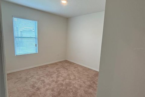 House in Winter Haven, Florida 4 bedrooms, 162.39 sq.m. № 1335973 - photo 23