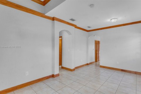 Condominio en venta en Miami, Florida, 3 dormitorios, 109.81 m2 № 1936988 - foto 7