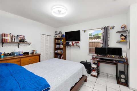 Immobilier commercial à vendre à Miami, Floride: 210.14 m2 № 2003416 - photo 30