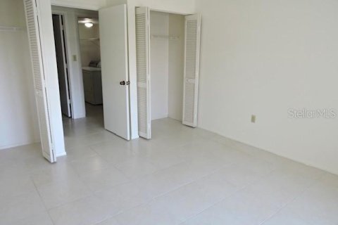 Condo in Punta Gorda, Florida, 2 bedrooms № 2215936 - photo 22