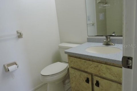 Condo in Punta Gorda, Florida, 2 bedrooms № 2215936 - photo 10
