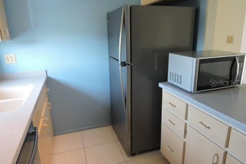 Condo in Punta Gorda, Florida, 2 bedrooms № 2215936 - photo 14
