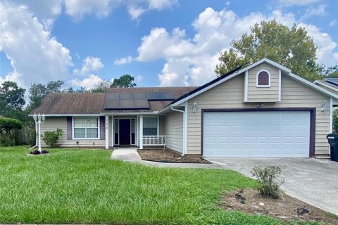 Casa en venta en Orlando, Florida, 3 dormitorios, 120.96 m2 № 1791305 - foto 1
