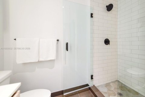Copropriété à vendre à Miami, Floride: 1 chambre, 61.78 m2 № 2153419 - photo 13