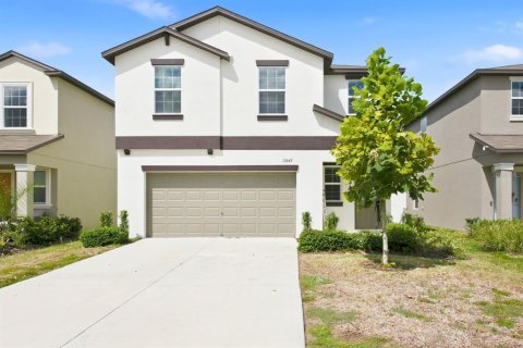 Villa ou maison à Spring Hill, Floride 4 chambres, 173.73 m2 № 2396995