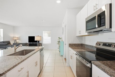 Villa ou maison à vendre à Spring Hill, Floride: 4 chambres, 173.73 m2 № 2396995 - photo 19