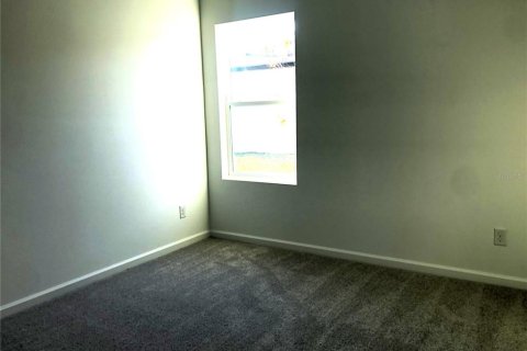 House in Sanford, Florida 3 bedrooms, 164.53 sq.m. № 2211158 - photo 6