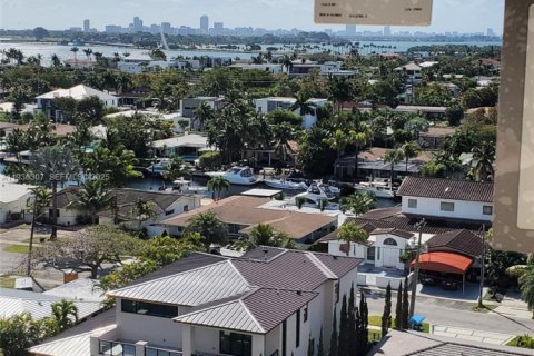 Купить кондоминиум в Норт-Майами, Флорида 2 спальни, 83.98м2, № 1994320 - фото 23