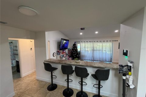 House in Lutz, Florida 3 bedrooms, 154.4 sq.m. № 2167462 - photo 8