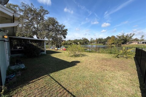 House in Lutz, Florida 3 bedrooms, 154.4 sq.m. № 2167462 - photo 26