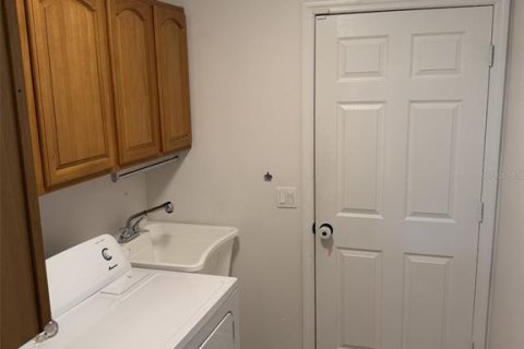House in Lutz, Florida 3 bedrooms, 154.4 sq.m. № 2167462 - photo 22