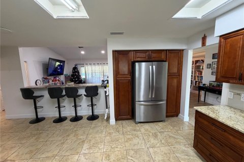 House in Lutz, Florida 3 bedrooms, 154.4 sq.m. № 2167462 - photo 7