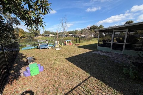 House in Lutz, Florida 3 bedrooms, 154.4 sq.m. № 2167462 - photo 24