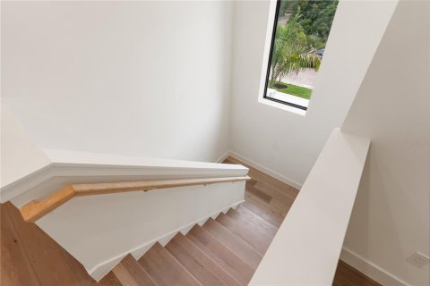 Casa en venta en Sarasota, Florida, 6 dormitorios, 381.46 m2 № 2129910 - foto 14