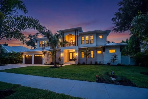 Casa en venta en Sarasota, Florida, 6 dormitorios, 381.46 m2 № 2129910 - foto 4