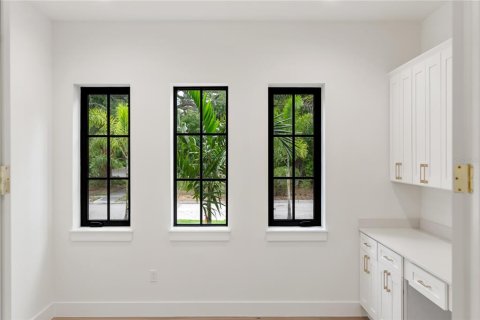 Casa en venta en Sarasota, Florida, 6 dormitorios, 381.46 m2 № 2129910 - foto 22