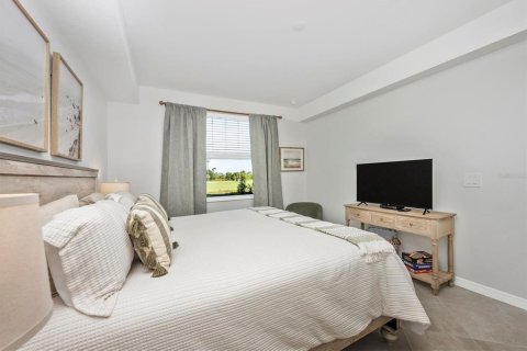 Condo in Venice, Florida, 2 bedrooms in WELLEN PARK  № 2298989 - photo 21