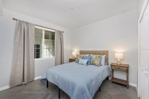 Condo in Venice, Florida, 2 bedrooms in WELLEN PARK  № 2298989 - photo 27