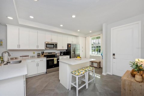 Condo in Venice, Florida, 2 bedrooms in WELLEN PARK  № 2298989 - photo 4