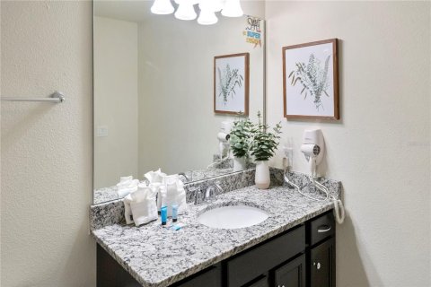 Villa ou maison à vendre à Kissimmee, Floride: 5 chambres, 240.34 m2 № 1616812 - photo 24