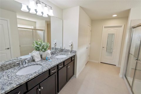 Villa ou maison à vendre à Kissimmee, Floride: 5 chambres, 240.34 m2 № 1616812 - photo 21