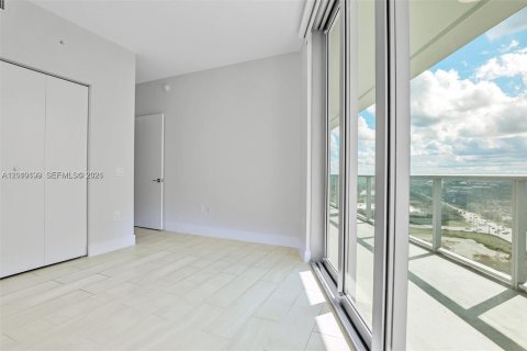 Condo in Sunrise, Florida, 2 bedrooms  № 2076630 - photo 10