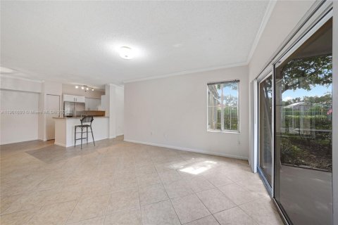 Condominio en alquiler en Coral Springs, Florida, 3 dormitorios, 122.72 m2 № 1954930 - foto 12