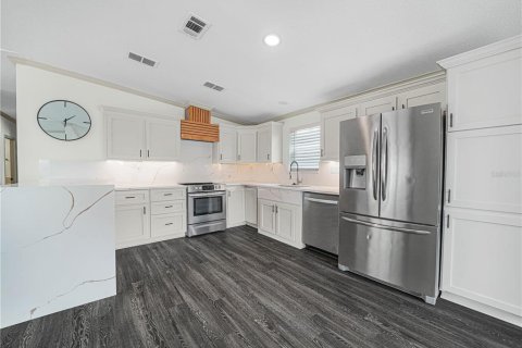 Villa ou maison à vendre à Wauchula, Floride: 3 chambres, 121.89 m2 № 2403252 - photo 24