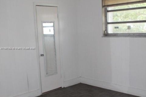 Villa ou maison à vendre à West Park, Floride: 4 chambres, 175.03 m2 № 1932757 - photo 12