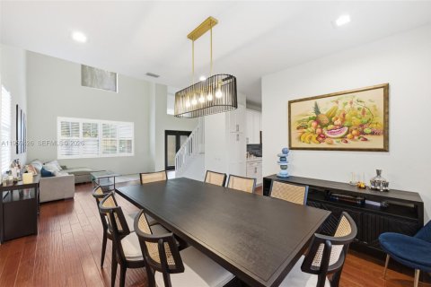 Casa en venta en Weston, Florida, 4 dormitorios, 248.23 m2 № 2020210 - foto 6