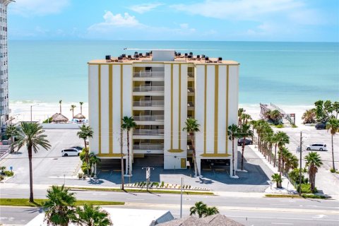 Купить кондоминиум в Редингтон-Шорс, Флорида 5 комнат, 134.71м2, № 1911330 - фото 3