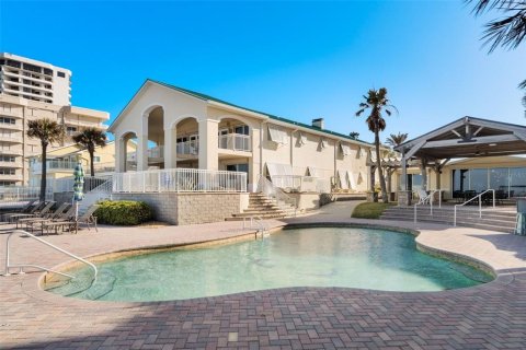 House in Daytona Beach, Florida 11 bedrooms, 770.62 sq.m. № 2110059 - photo 3