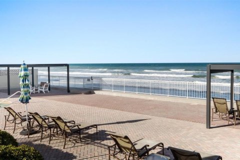 House in Daytona Beach, Florida 11 bedrooms, 770.62 sq.m. № 2110059 - photo 4
